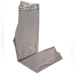 Nike Pro Dri- Fit Womens Gray Mesh Cropped 7/8 Leggings
Size S
